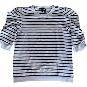 Womens Top Size Medium Black White Puffy Shoulder 3/4 Sleeve Sweater